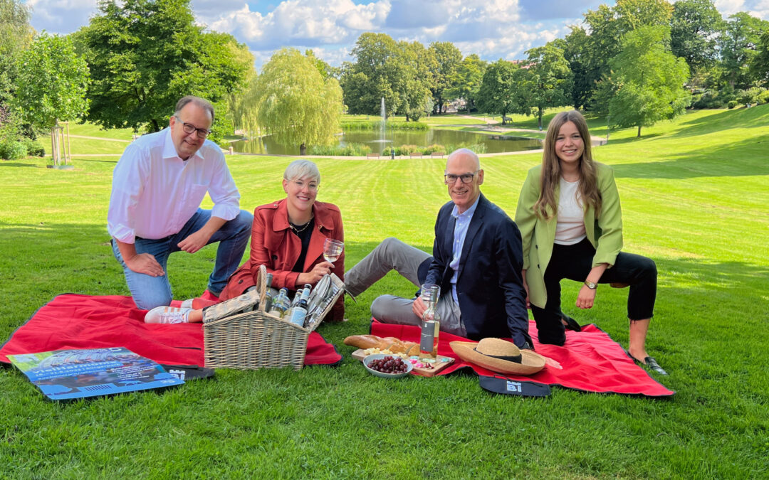 Bielefeld packt den Picknickkorb für „vielHarmonie“