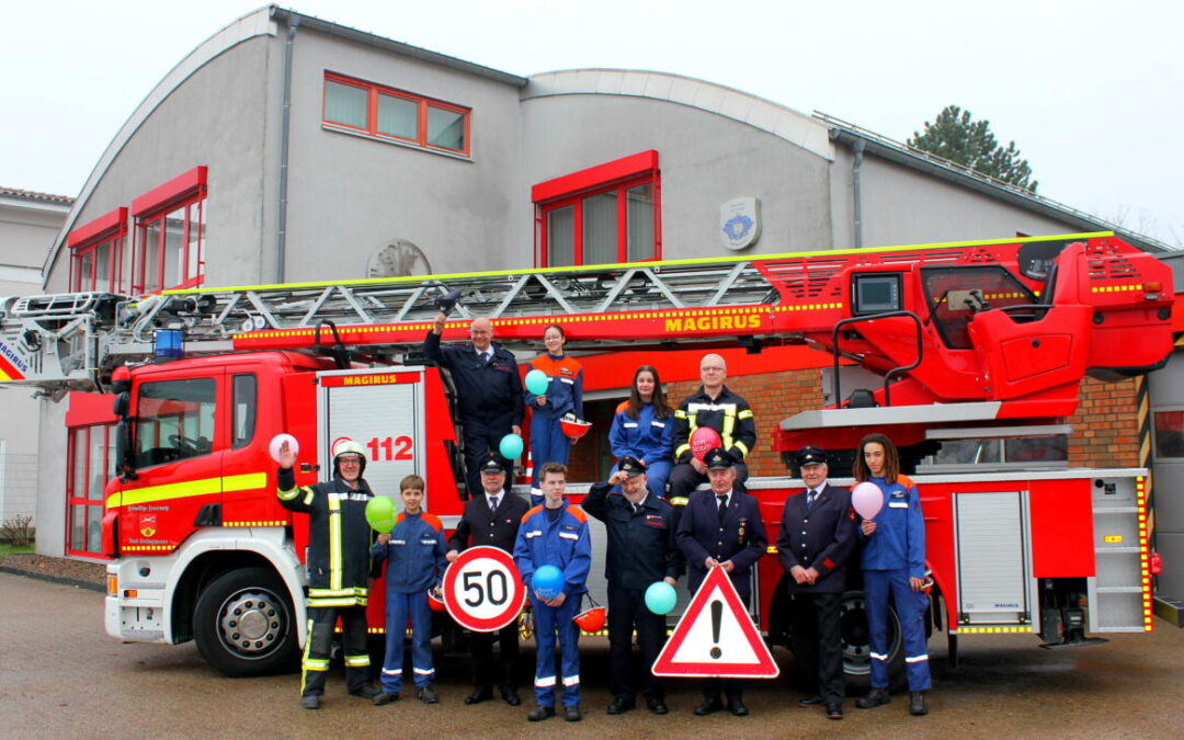 Jugendfeuerwehr Oerlinghausen feiert 50jähriges Bestehen