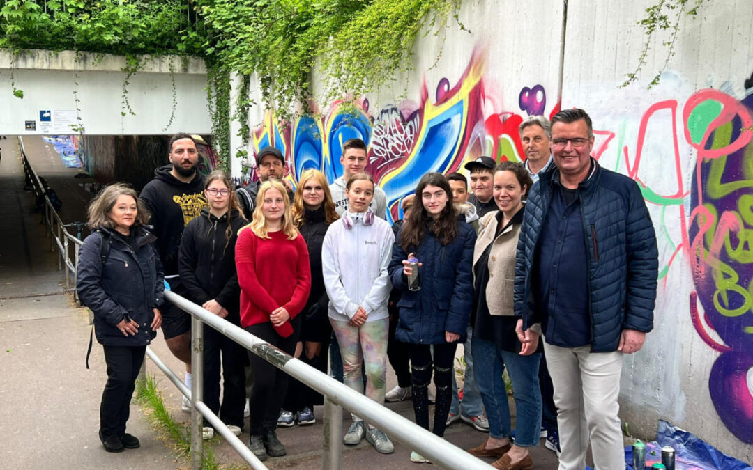 Unterführung wird zur Street-Art-Gallery