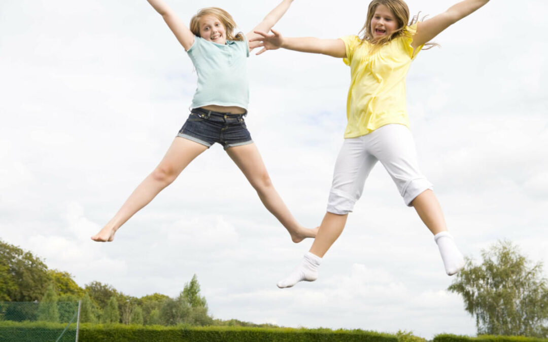 AOK warnt vor Gefahren beim Trampolinspringen im Kreis Lippe