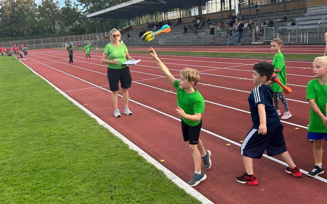 Kinderleichtathletik Bielefeld 2025 Jahrgangsklassen U8 und U10 im Russheide Stadion