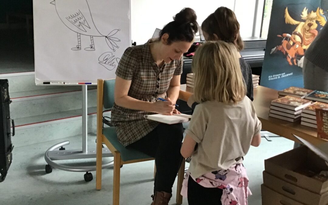 Humorvolle Autorenlesung an der Grundschule Asemissen