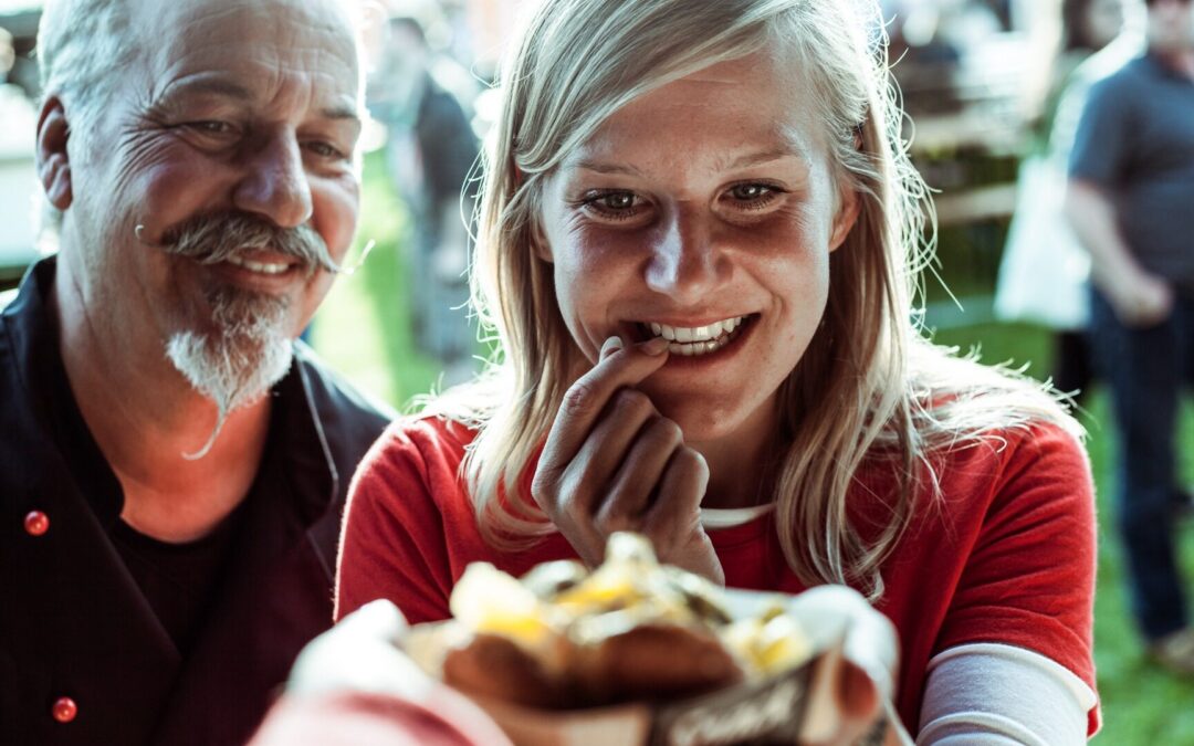 Kulinarische Weltreise am Salzhof: Bad Salzuflen feiert das CHEATDAY Foodtruck-Festival