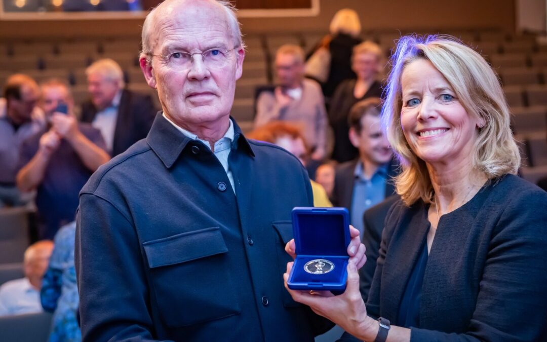 Leineweber-Medaille für unermüdlichen Einsatz zur Lutter-Freilegung
