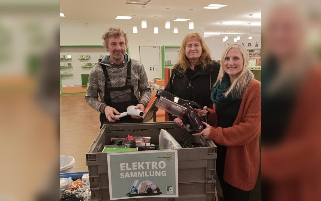 Unsichtbare Ressourcen: Bielefelder Aktion beleuchtet den ökologischen Rucksack von Elektrogeräten