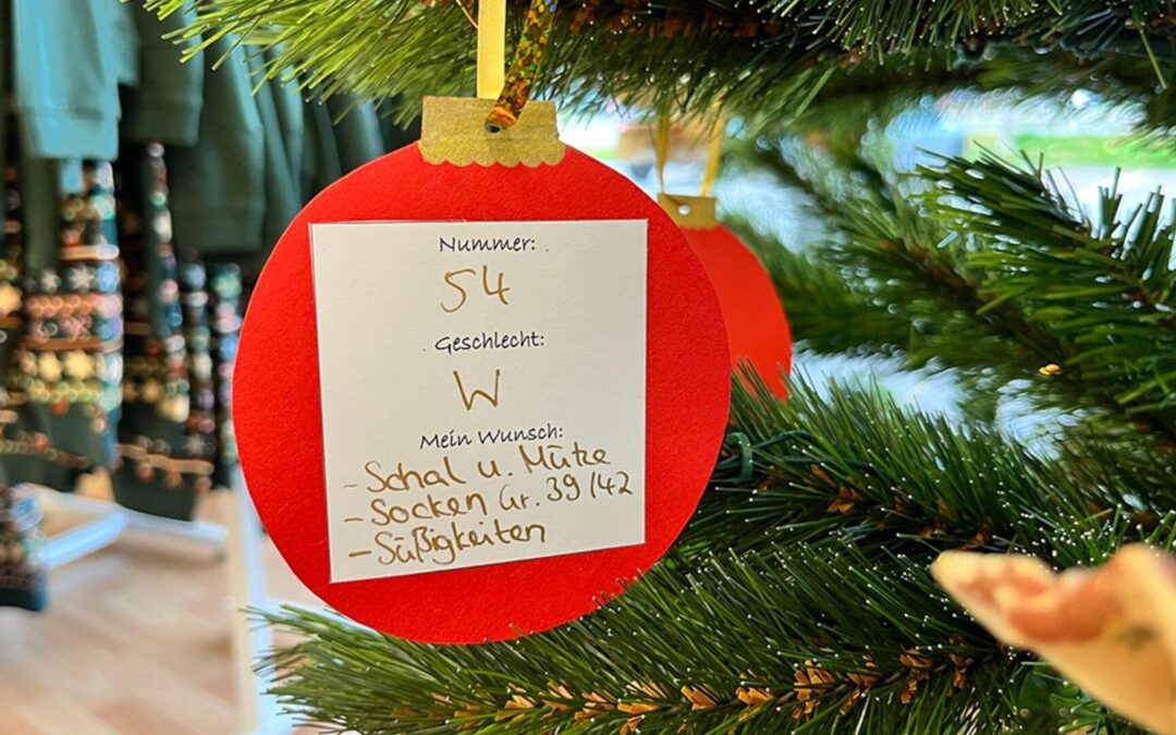 Takko Fashion bringt Weihnachtsfreude ins Seniorenheim Sielemanns Hof