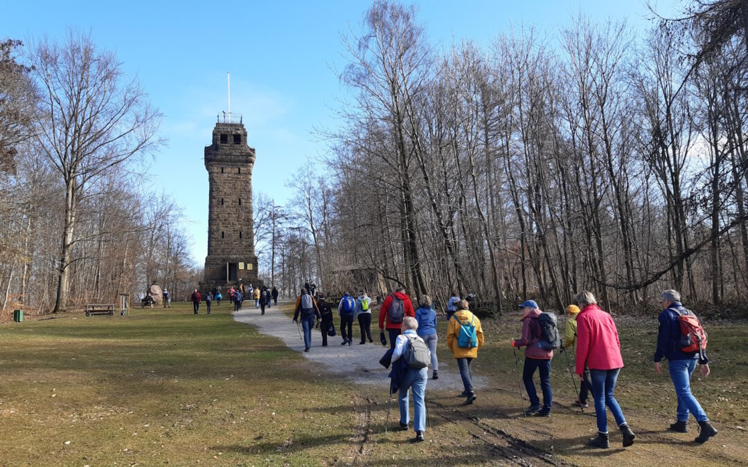 40 Wanderbegeisterte eröffnen die Saison