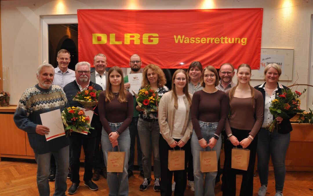 DLRG berichtet von anhaltend starkem Interesse an der Schwimmausbildung / Ohne Wartelisten geht es nicht