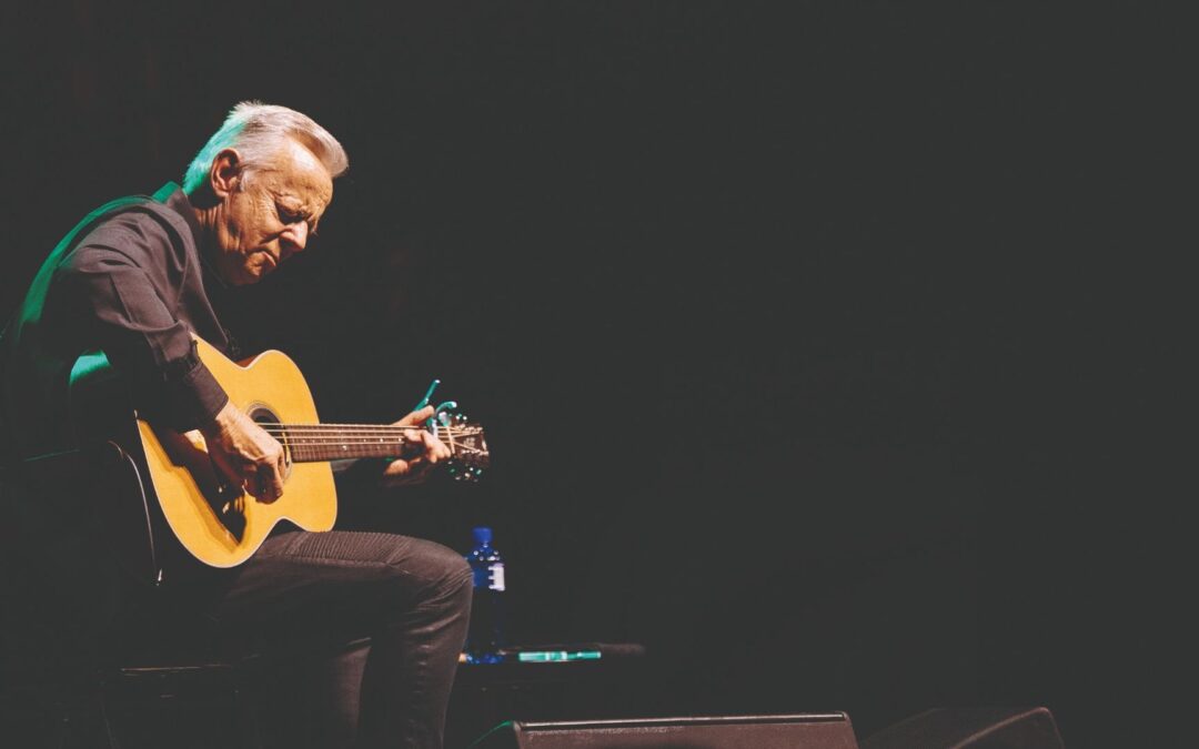 Tommy Emmanuel CGP: „Living In The Light“ in Bielefeld erleben