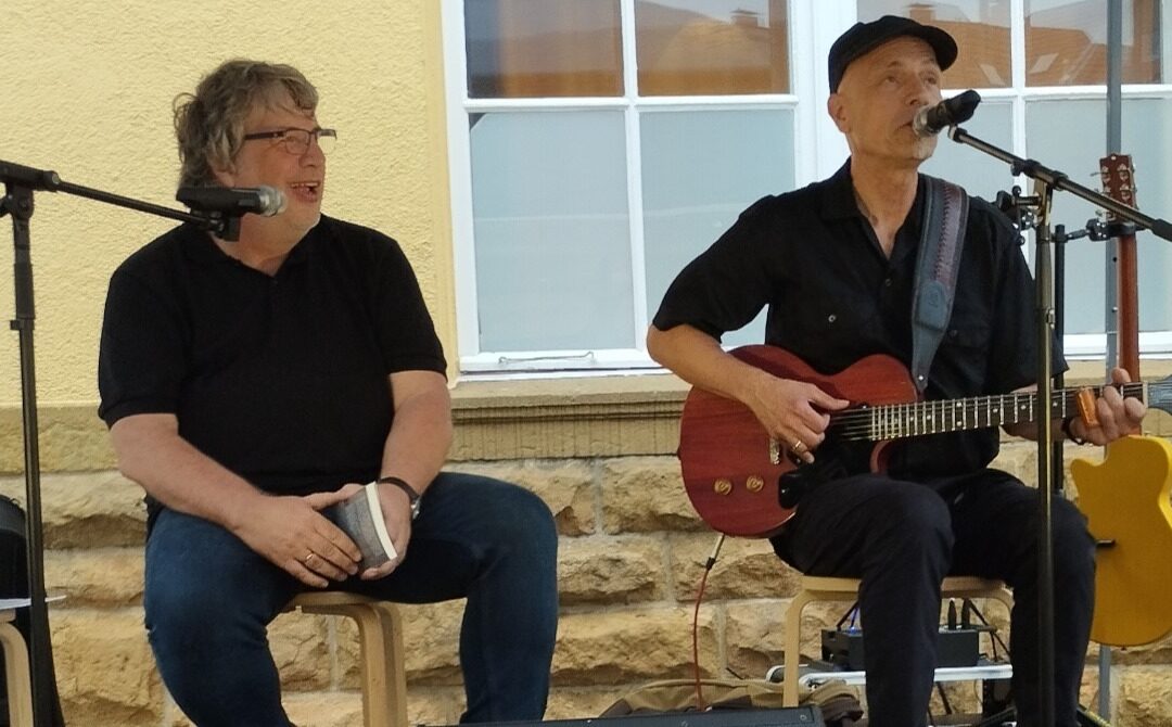 „Blues & Kuss“: Greyhound George und Hellmuth Opitz live in der Bürgerwache