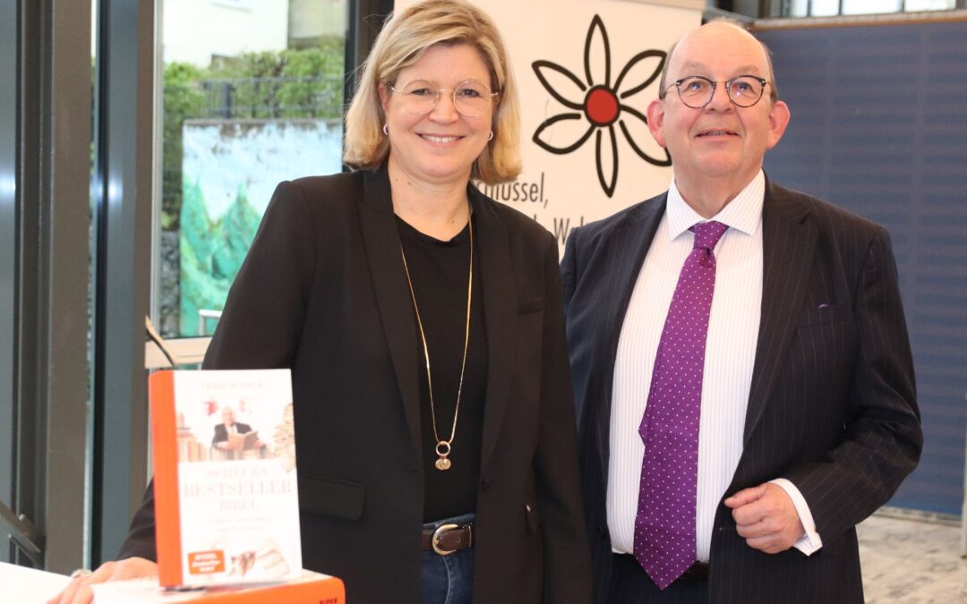 Denis Scheck, bekannt aus dem Fernsehen, gab in Oerlinghausen Einblicke in sein Leben preis
