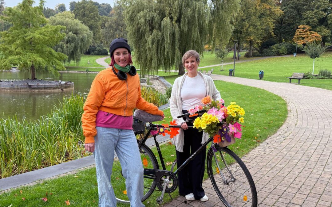 Bielefeld radelt: Kunstvolle Fahrräder und Familienfest beleben die Innenstadt
