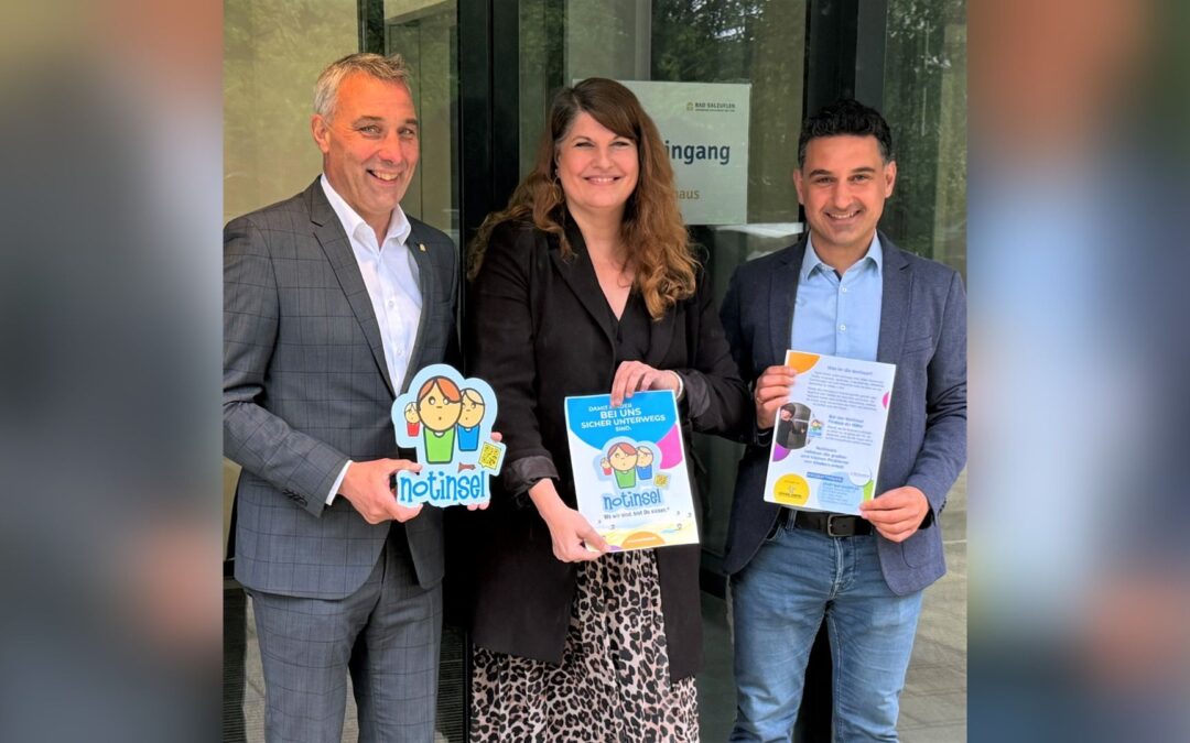 Neues Netzwerk verhilft Kindern, bei Gefahr eine Zuflucht finden – Rathaus ist erster Anlaufpunkt