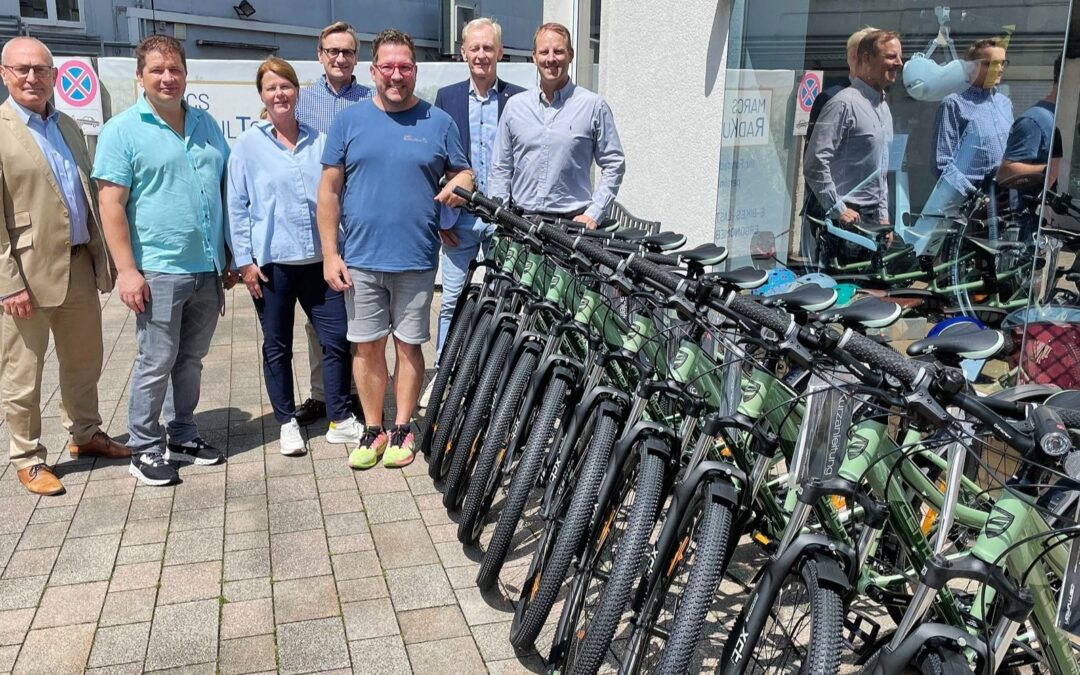 Lions Club Bad Salzuflen spendet 10 Mountain-Bikes an die Kinder- und Jugendpsychiatrie