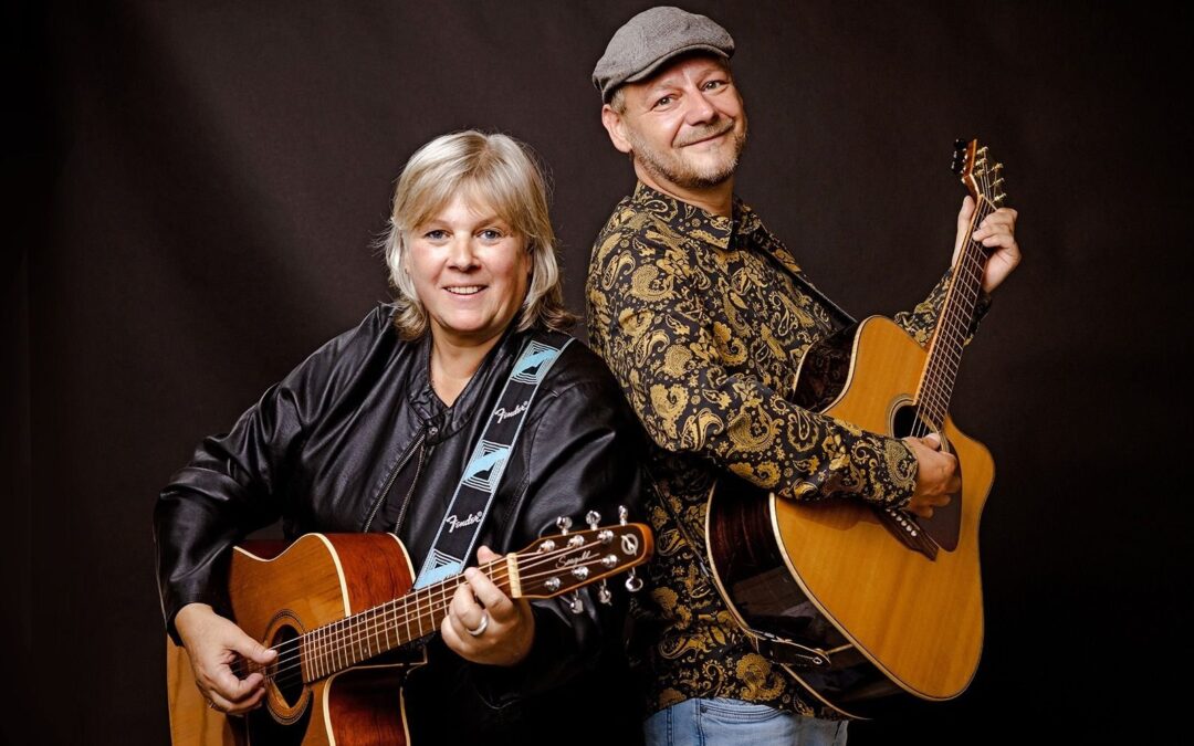 „Sommer in der Bergstadt“ – Saitenspringer & friends verzaubern Oerlinghausen mit Rock und Popklassikern