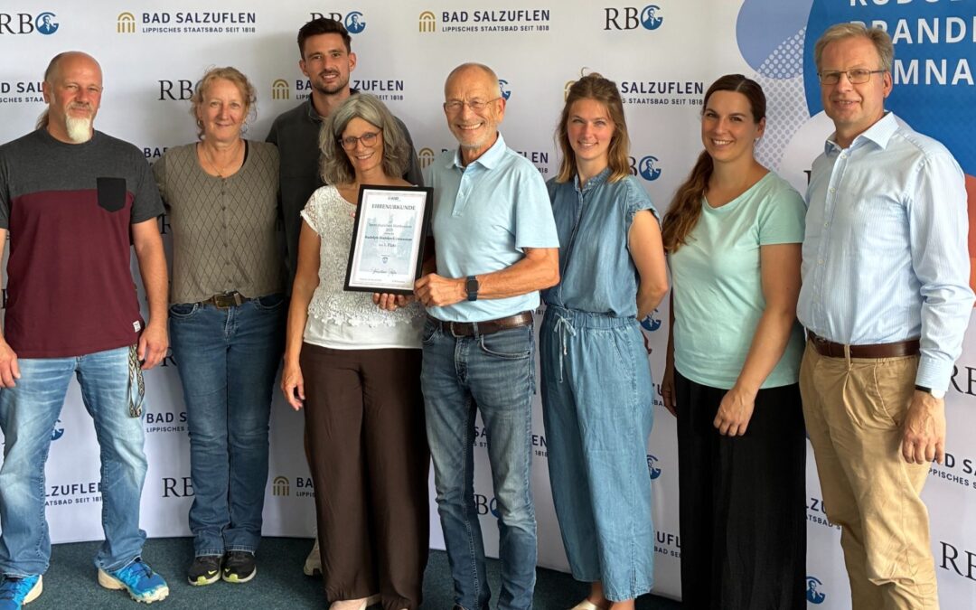 Rudolf-Brandes-Gymnasium glänzt: Spitzenplatz und 17 neue Sporthelfer